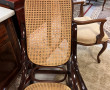 Fauteuil rocking chair en bois cintré