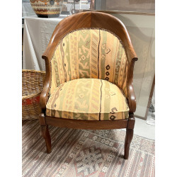 Petit fauteuil dossier gondole en acajou