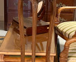 Sellette haute en bois naturel sculpté, 