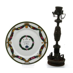 1ère GM - Assiette en porcelaine marquée