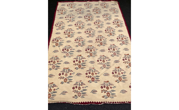 Kilim à décor d'oiseaux sur fond crème 2