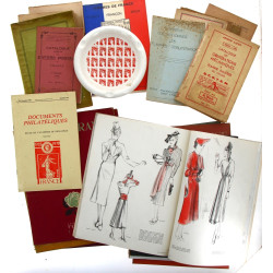 Lot de documentations philatélique dont 