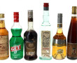 Lot de 7 bouteilles d'alcools divers don
