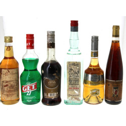 Lot de 7 bouteilles d'alcools divers don