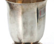 Timbale en argent, forme tulipe à pans c