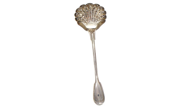 Cuillère saupoudreuse en argent, poinçon