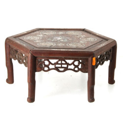 CHINE ou Indochine - Petite table de let