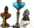 Lot de lampes à pétroles et de divers bo