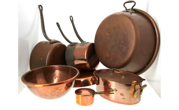 Joli lot de cuivres culinaires dont fai