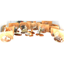 CHAT - collection de figurines en résine
