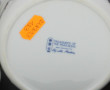 Lot comprenant un poudrier en porcelaine
