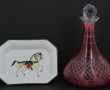 Lot comprenant un poudrier en porcelaine