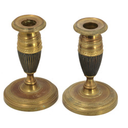 Paire de petits bougeoirs XIXème décor d