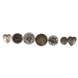 Lot de 7 broches en métal à thématique b