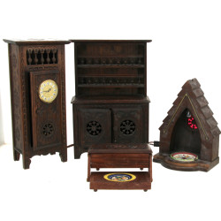 Lot de 4 meubles miniatures bretons en b