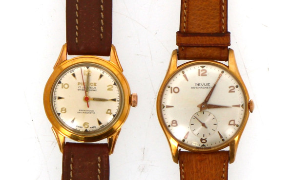 PIERCE et REVUE - Deux montres bracelets