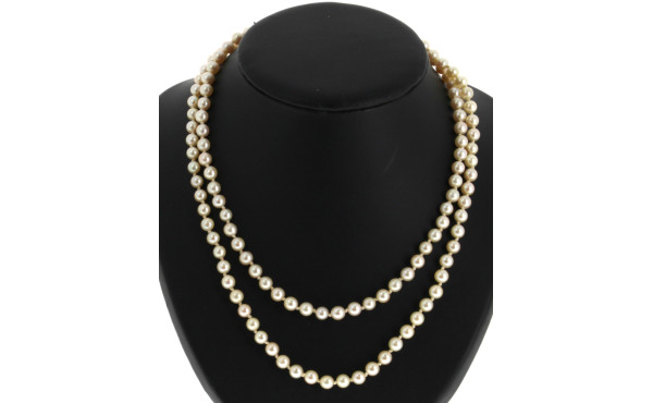 Sautoir de 128 perles de culture en shok