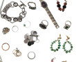 Lot de bijoux fantaisie dont collier, mo