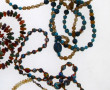 Lot de 8 colliers dont perles d'eau douc