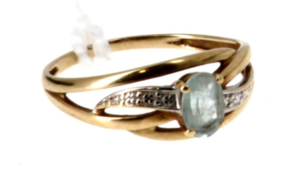 Bague en or jaune 18 cts (750ème) sertie