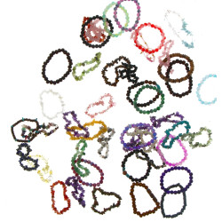 Lot d'environ 50 bracelets fantaisie