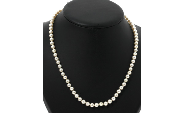 Collier shoker de 75 perles de culture, 