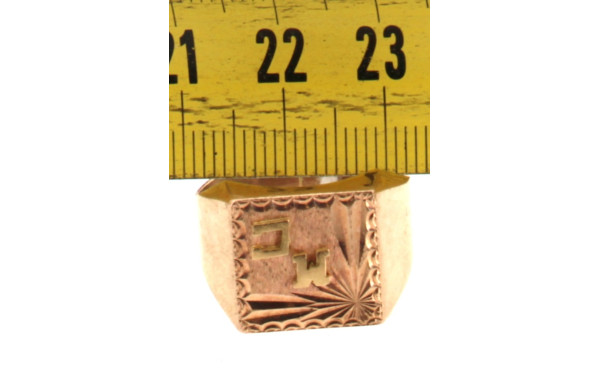 Chevalière en or 9 cts, poids 6,10 grs