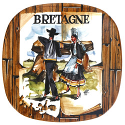 BRETAGNE - Assiette en faïence années 60