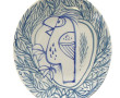 Assiette de forme ovale en faïence dans 