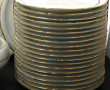 Service de table en porcelaine blanche e