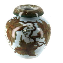 THARAUD à LIMOGES - Vase en porcelaine à