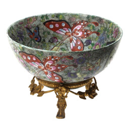 CHINE - Coupe creuse en porcelaine polyc