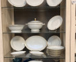 LIMOGES - Service de table en porcelaine