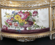 JARDINIÈRE de forme demi-lune en porcela