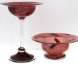Deux coupes en verre de couleurs : une c