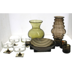 Verre Fumé - Lot comprenant une coupe à 