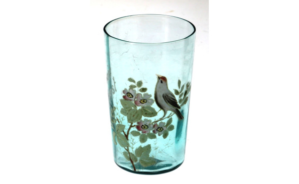 Verre timbale ancien en verre émaillé à 