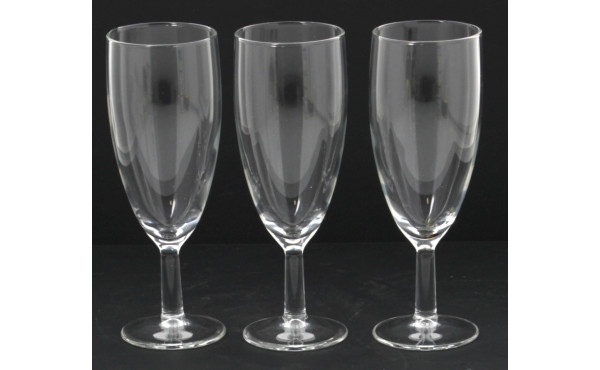 24 flûtes en verre