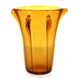 Vase en verre soufflé et filé de couleur
