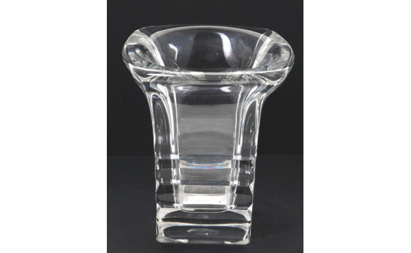 DAUM France - Vase design en cristal sig