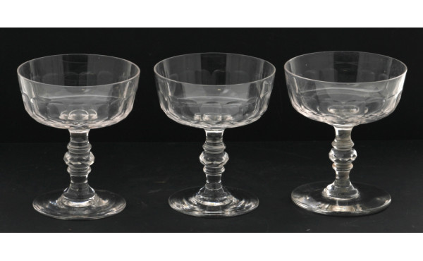 6 coupes à champagne anciennes en crista