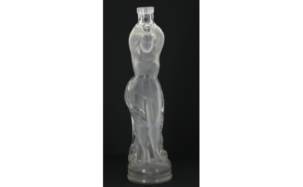 LEGRAS - Carafe à sujet en verre moulé t