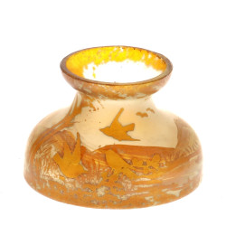 Vase miniature en verre décor d'oiseaux 