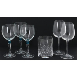 Lot de verres: 6 verres à pied transpare