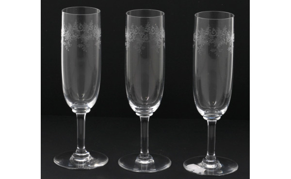 BACCARAT Modèle Sévigné - 6 flûtes en cr