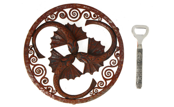 Dessous de plat en fer forgé à décor de 