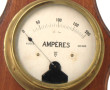 AMPEREMETRE - Trois cadrans sur écusson 