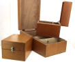 3 coffrets en bois clair pour le rangeme