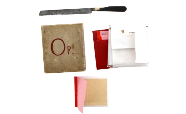Lot de feuilles d'or plus 18 carnets de 