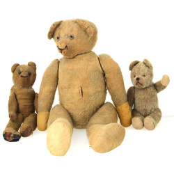 Trois ours en peluche anciens, état d'us